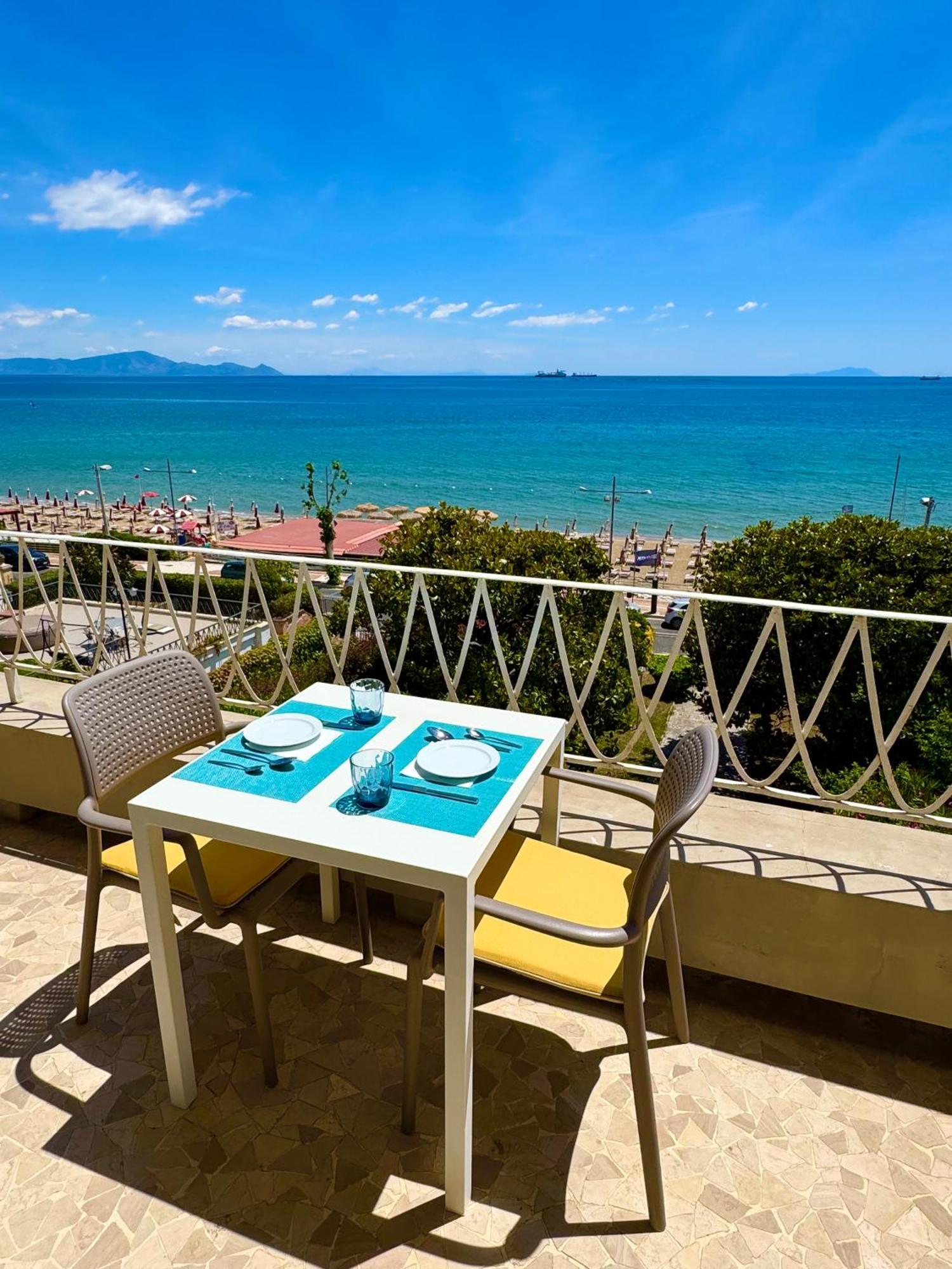 Villa Magnolia Formia Exterior photo
